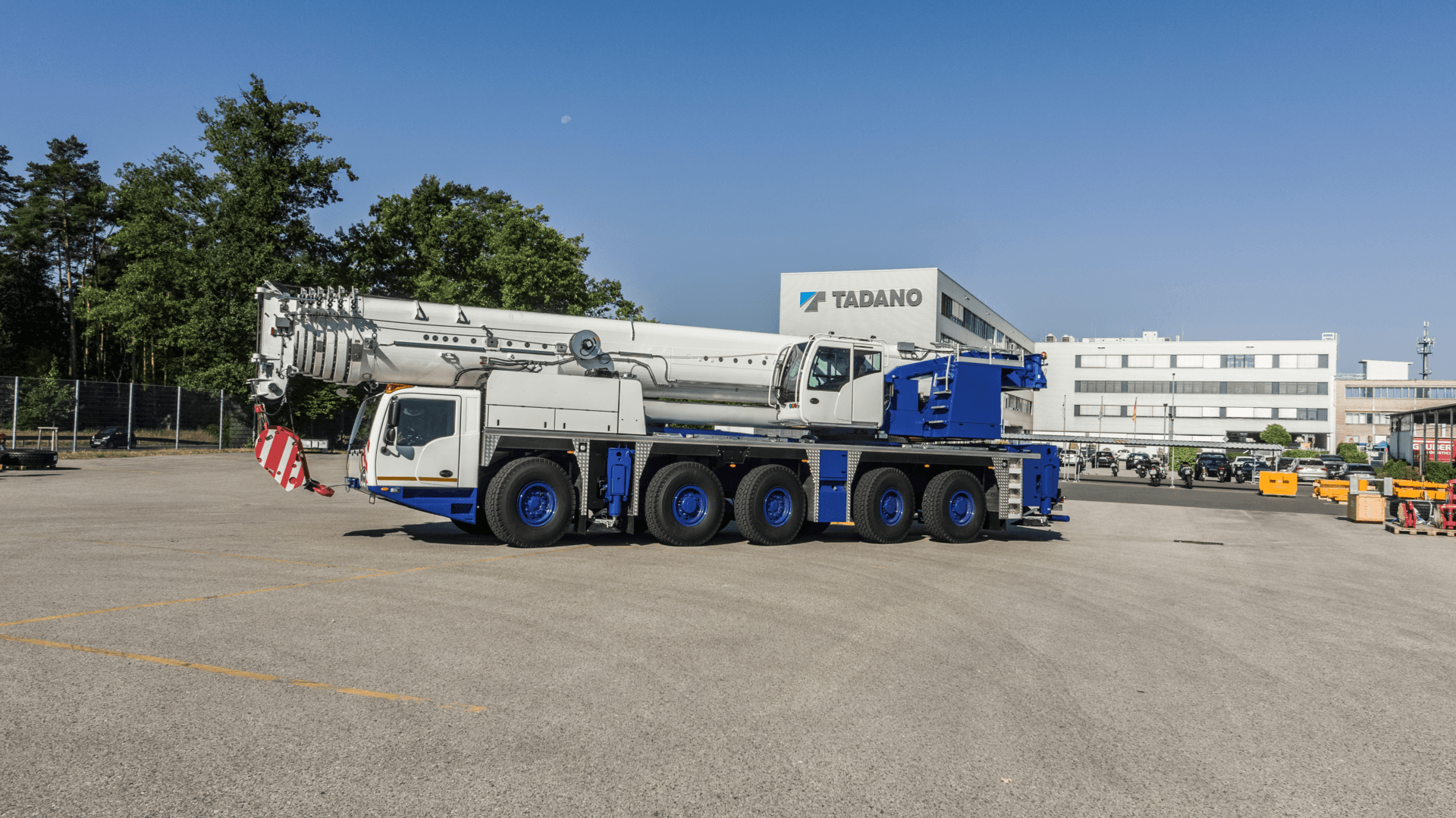 crane, tadano